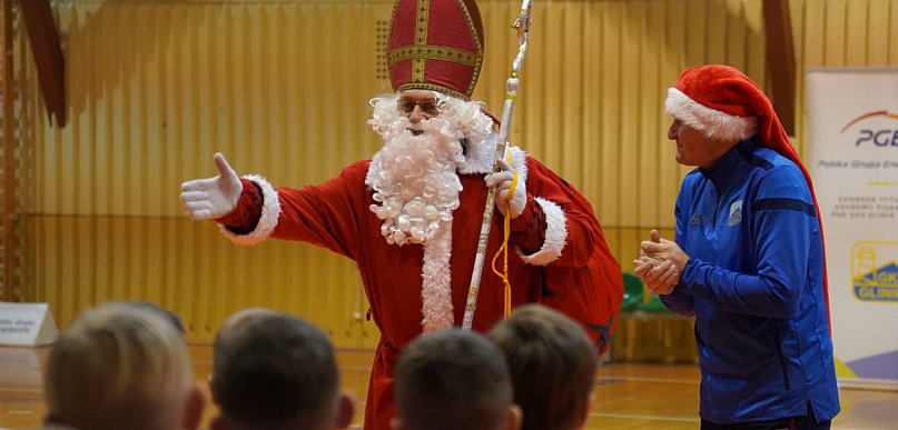 Święty Mikołaj odwiedził Akademię Glinika [FOTO]