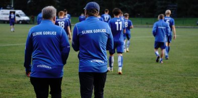 Glinik Gorlice kontynuuje passę bez porażki w ligowych rozgrywkach-15504