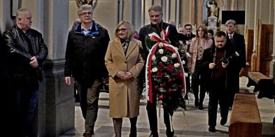 W Gorlicach uczcili pamięć ofiar Katastrofy Smoleńskiej-23118