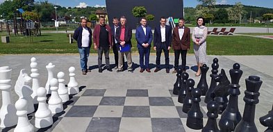 Nowe pole szachowe w Bobowej już otwarte!-23826
