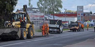 Ruch na Zawodziu sparaliżowany! Drogowcy pracują na Koś-33526