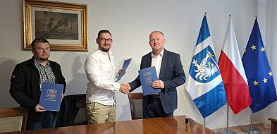 Nowe przetargi i podpisane umowy. Gmina Gorlice stawia na rozwój sieci-33784