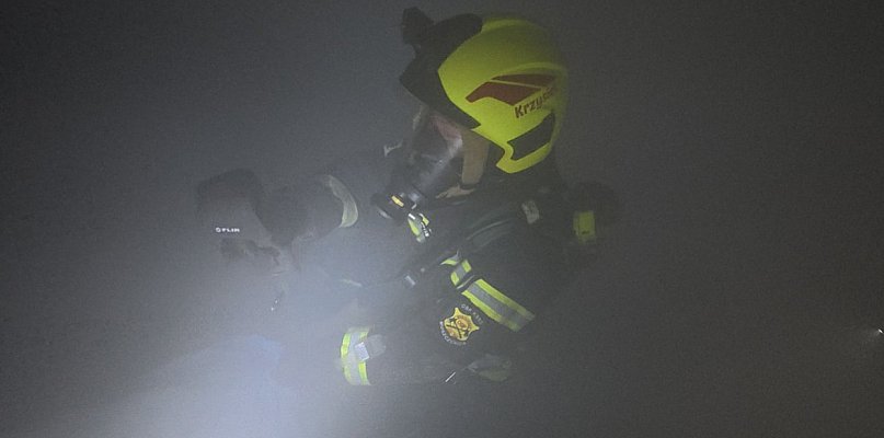 Pożar w Domu Młodzieży - strażacy ćwiczyli w Moszczenicy [FOTO] - 33803