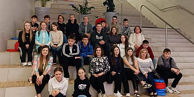 Finaliści konkursu Krokus odkrywają tajemnice nauki w C-33830