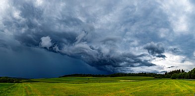 Uwaga! Czeka nas niespokojne popołudnie. Synoptycy nie mają złudzeń-34107