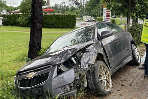 Auto bez tablic porzucone przy drodze! Policja szuka kierowcy [FOTO]-34438