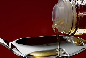 Popularny syrop na kaszel wycofany. Lepiej nie ryzykuj i sprawdź etykietę-34682