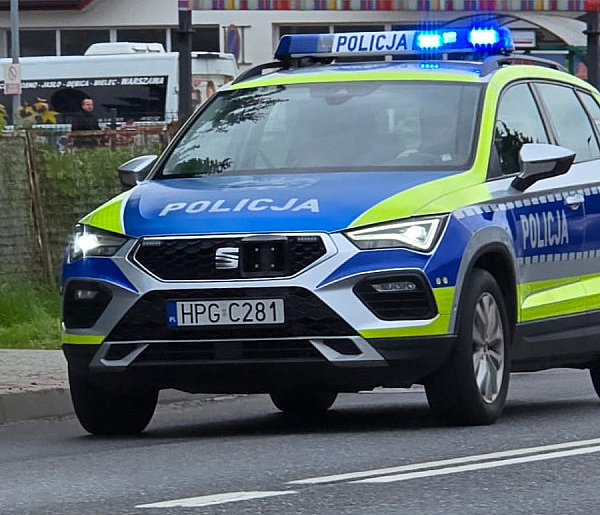Policja na gorlickich drogach, trwa wielka obława, jest nagranie wideo -35122