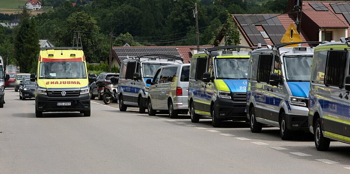 Nocna strzelanina w Starej Wsi - trzecia doba obławy za-35143