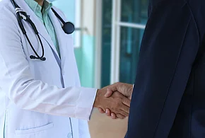 Wystarczy jeden wniosek. ZUS z programem dla pracujących-35411