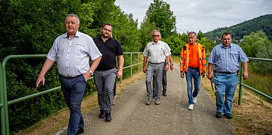 Sprawdzono stan techniczny ścieżek nad Klimkówką!-35477