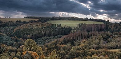 Pogodowy alert dla powiatu gorlickiego! Czeka nas niespokojne popołudnie