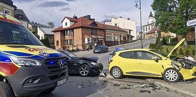 Sekunda nieuwagi i potężne konsekwencje! Kierowcy stracili tysiące złotych
