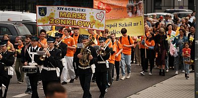 Marsz Żonkilowy przeszedł ulicami Gorlic. Miasto świętuje Dzień Dziecka [FOTO]