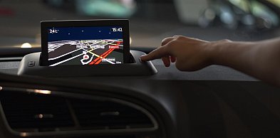 Monitoring GPS w firmie — ile kosztuje wdrożenie i jakie oszczędności przynosi?