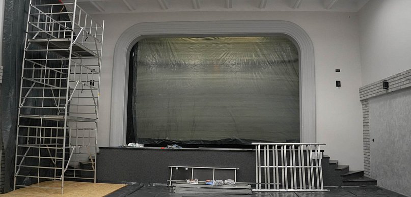 Ekologiczna inwestycja w Łużnej. GOK przechodzi gruntowną modernizację [FOTO]