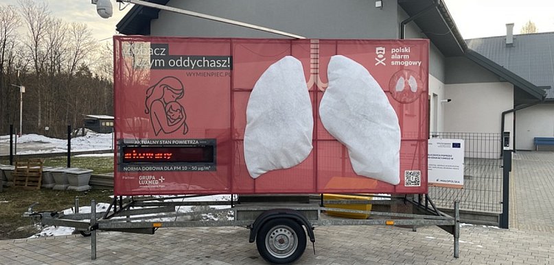 Smog pod lupą. Mobilne płuca stanęły w Sękowej [VIDEO]
