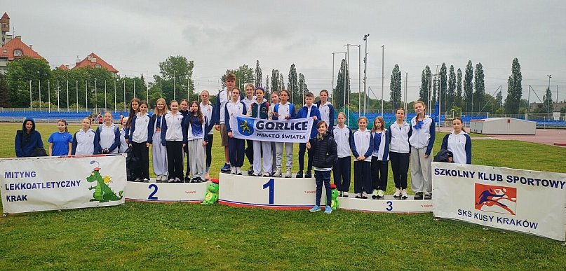 Młodzi lekkoatleci Maraton Gorlice z sukcesami w Krakowie