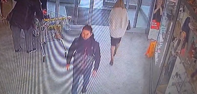 Policja publikuje wizerunek mężczyzny. Rozpoznajesz sprawcę kradzieży?