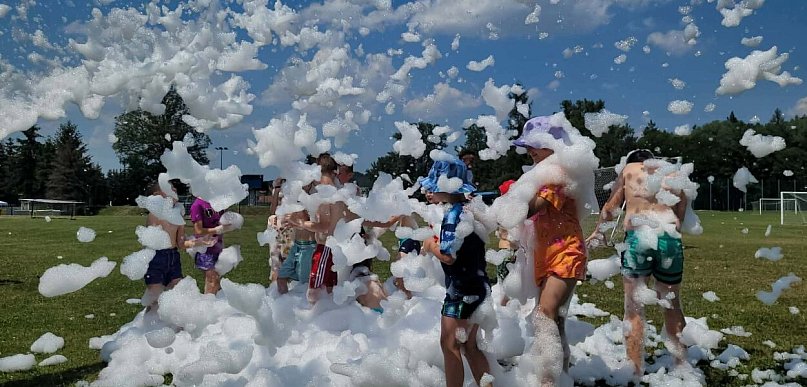 Piknik rodzinny Glinika Gorlice z atrakcjami dla najmłodszych [FOTO]