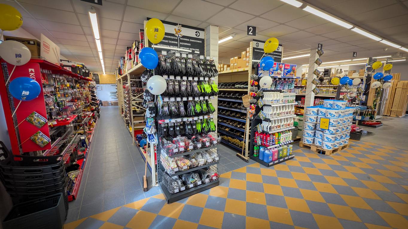 Blisko, wygodnie, wszystko - oto oferta nowej Mróki Express Budimet w Łużnej